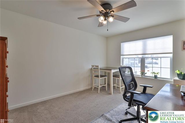 1071 Lisa Lane, Palmer Twp, PA 18045