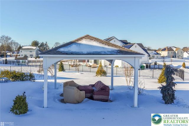 1071 Lisa Lane, Palmer Twp, PA 18045