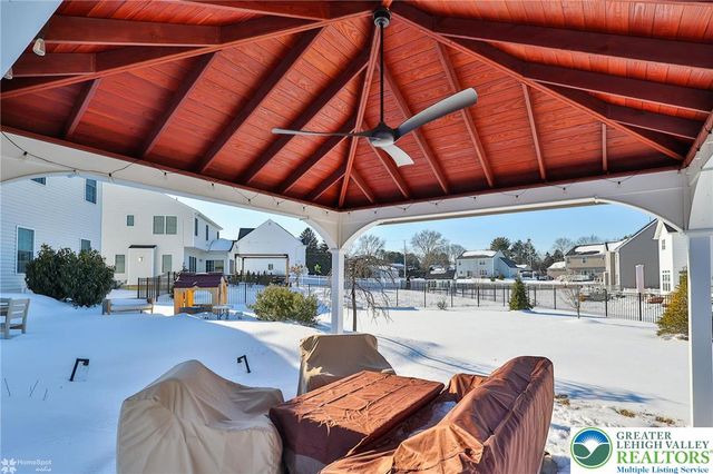 1071 Lisa Lane, Palmer Twp, PA 18045