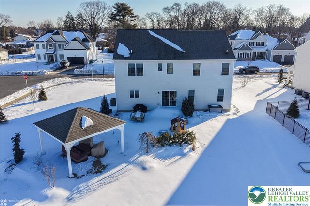 1071 Lisa Lane, Palmer Twp, PA 18045