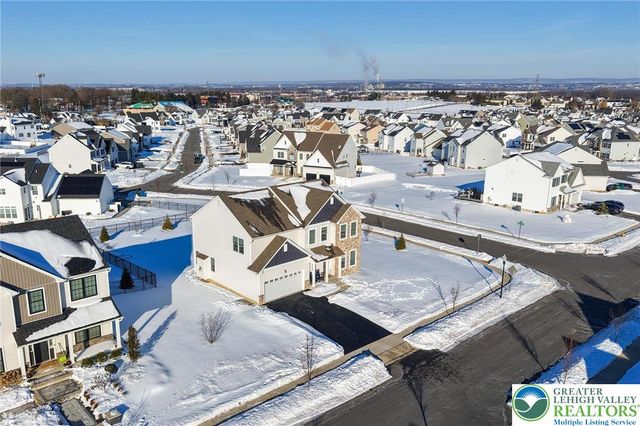 1071 Lisa Lane, Palmer Twp, PA 18045