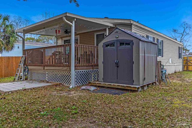 2513 San Juan Grande, Pensacola, FL 32507