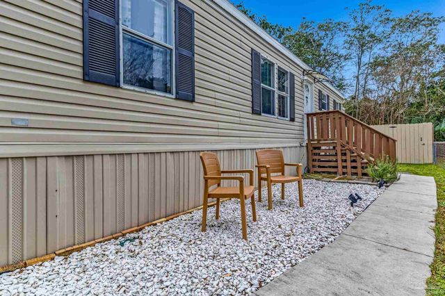 2513 San Juan Grande, Pensacola, FL 32507