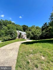 1217 GRANADA ST, Accokeek, MD 20607