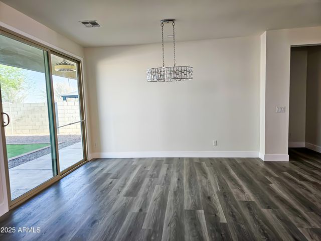 7321 N 123RD Drive, Glendale, AZ 85307