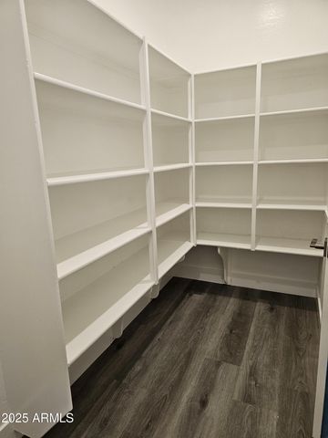 7321 N 123RD Drive, Glendale, AZ 85307