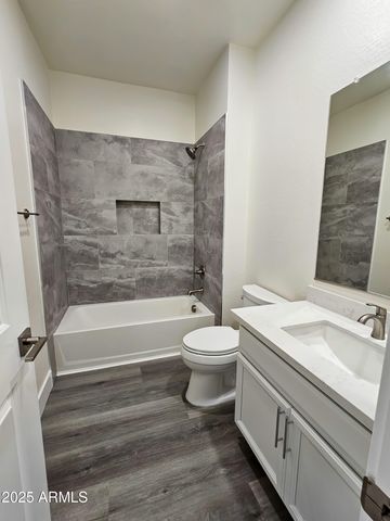 7321 N 123RD Drive, Glendale, AZ 85307