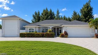 452 SW 19th AVE, Cape Coral, FL 33991
