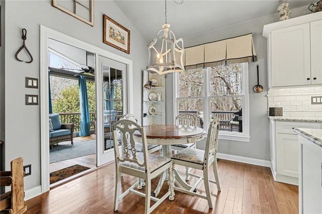 5995 Lake Windsor Parkway, Buford, GA 30518