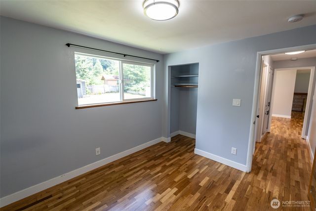 3 Fir Glen Drive SW, Lakewood, WA 98498