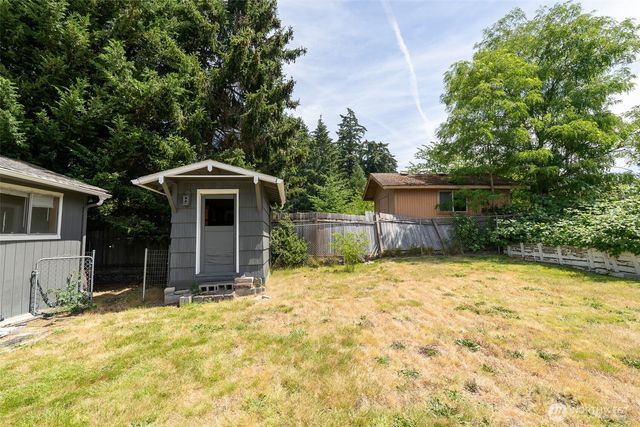 3 Fir Glen Drive SW, Lakewood, WA 98498