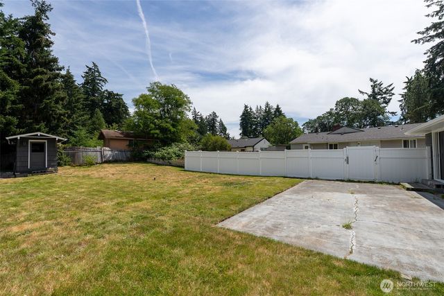 3 Fir Glen Drive SW, Lakewood, WA 98498