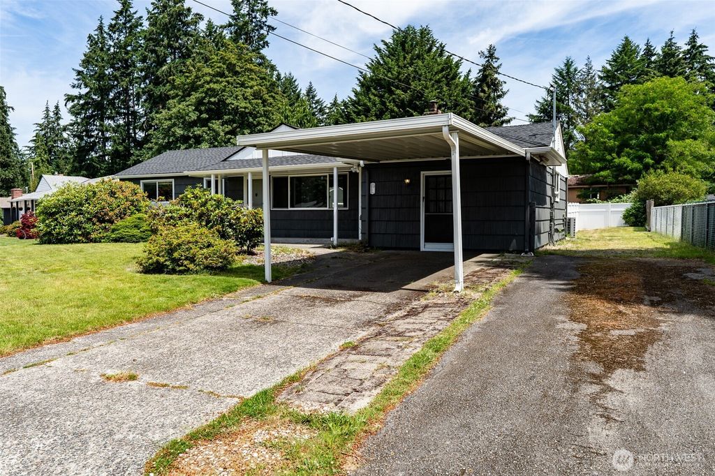 3 Fir Glen Drive SW, Lakewood, WA 98498
