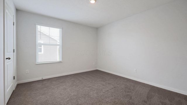 858 Sunny Vale Drive, Delaware, OH 43015