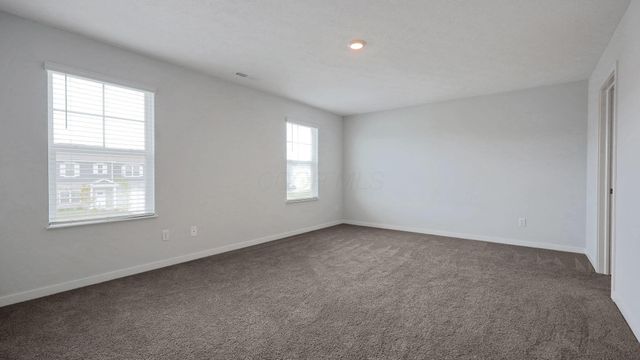 858 Sunny Vale Drive, Delaware, OH 43015