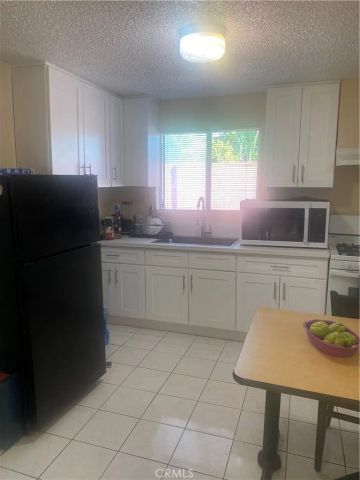 2030 W Dogwood, Anaheim, CA 92801