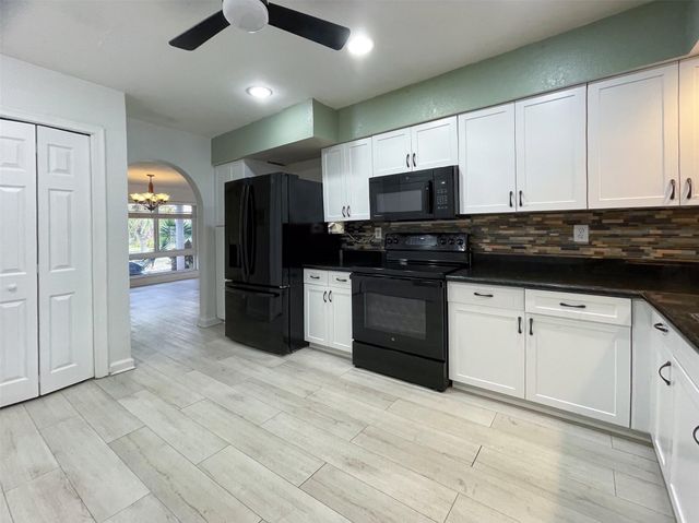 7420 SW 16th Street, Plantation, FL 33317