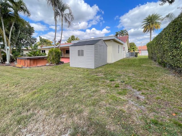 7420 SW 16th Street, Plantation, FL 33317
