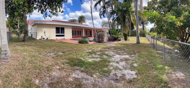 7420 SW 16th Street, Plantation, FL 33317