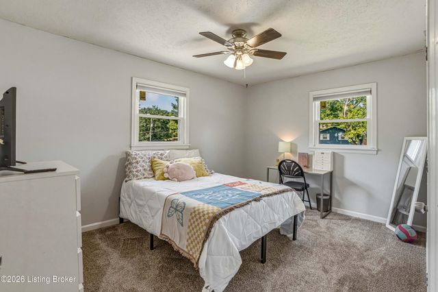 7003 Monty Ln, Louisville, KY 40291