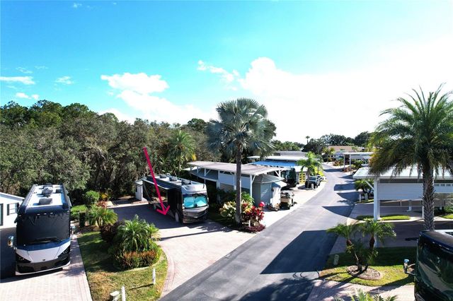 2457 ST GEORGE DRIVE, Davenport, FL 33837