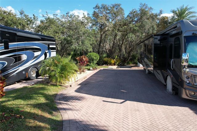 2457 ST GEORGE DRIVE, Davenport, FL 33837