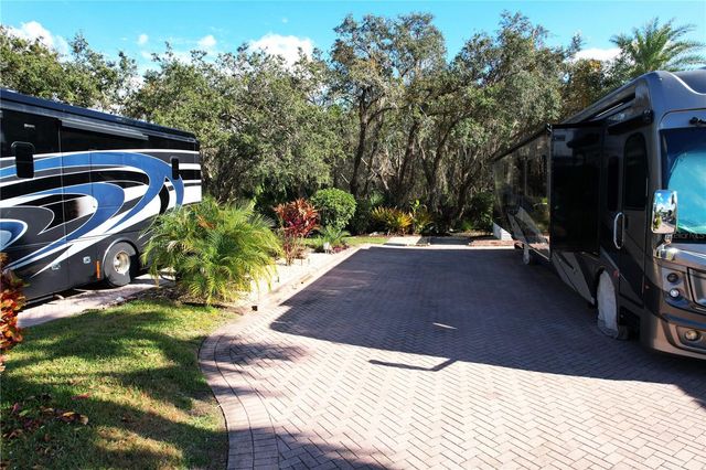 2457 ST GEORGE DRIVE, Davenport, FL 33837