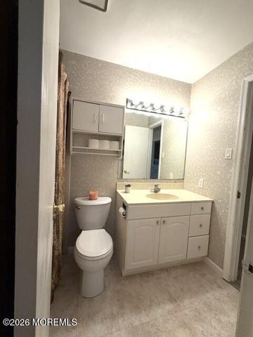 41 Mizzen Drive, Barnegat, NJ 08005