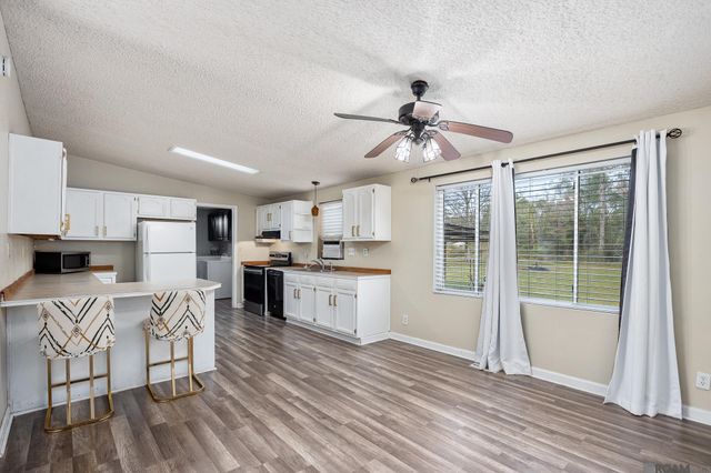 44018 Conway St, Sorrento, LA 70778