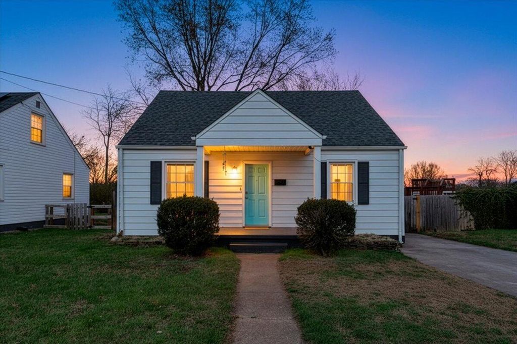 2407 Denniston AVE, Roanoke, VA 24015