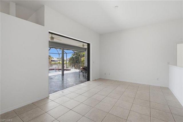 6040 Lake Grasmere WAY, Fort Myers, FL 33908