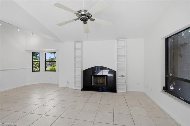 6040 Lake Grasmere WAY, Fort Myers, FL 33908