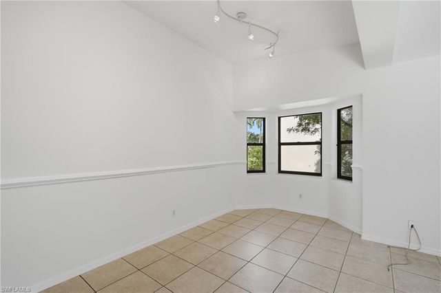 6040 Lake Grasmere WAY, Fort Myers, FL 33908