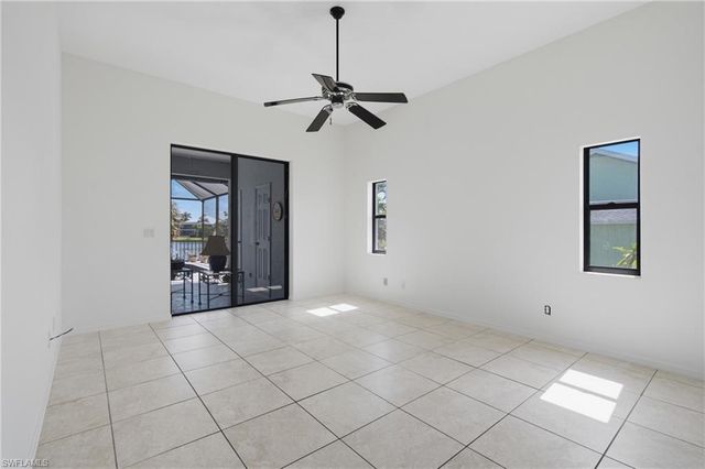6040 Lake Grasmere WAY, Fort Myers, FL 33908