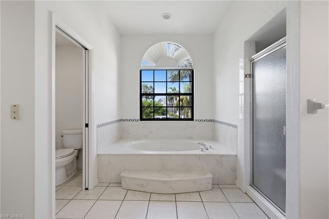 6040 Lake Grasmere WAY, Fort Myers, FL 33908