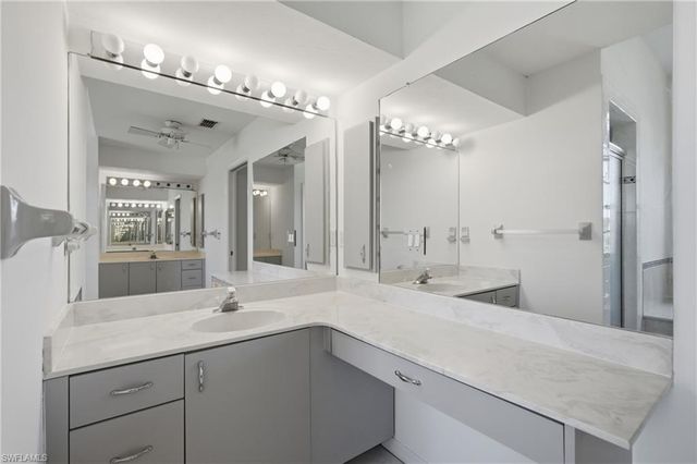 6040 Lake Grasmere WAY, Fort Myers, FL 33908