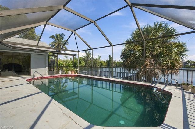 6040 Lake Grasmere WAY, Fort Myers, FL 33908