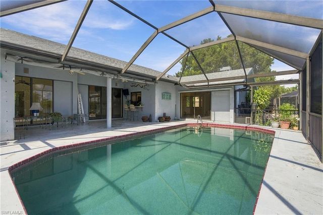 6040 Lake Grasmere WAY, Fort Myers, FL 33908
