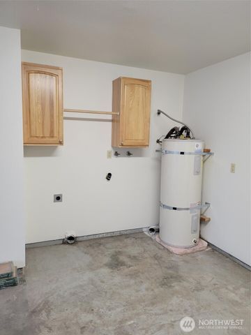 6618 SW Littlerock Road, Tumwater, WA 98512