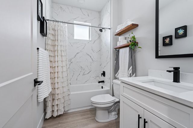 22 Zonal Geranium Trl, Palm Coast, FL 32164