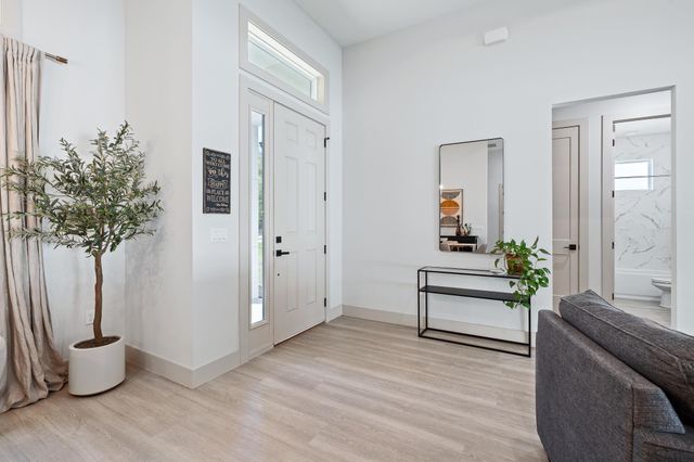 22 Zonal Geranium Trl, Palm Coast, FL 32164