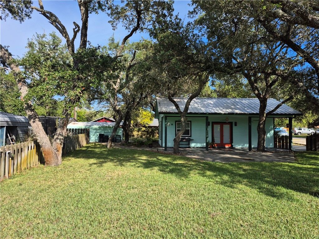 924 Ibis Dr, Rockport, TX 78382 — photo 3