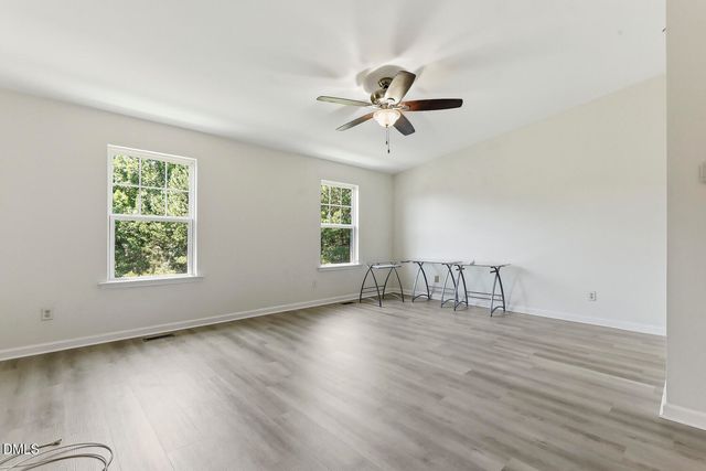 11100 Gwynn Oaks Drive 103, Raleigh, NC 27614
