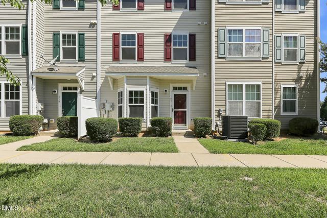 11100 Gwynn Oaks Drive 103, Raleigh, NC 27614