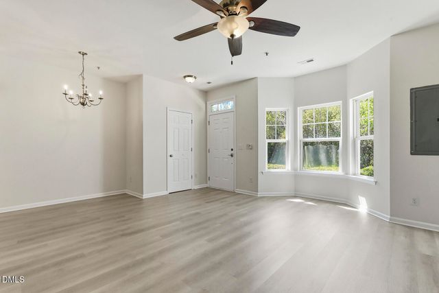 11100 Gwynn Oaks Drive 103, Raleigh, NC 27614