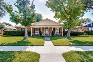 714 Briar Way, Garland, TX 75043