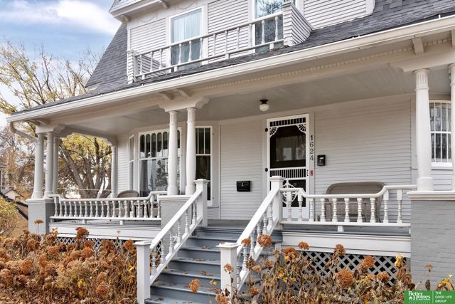 1624 S 32 Avenue, Omaha, NE 68105