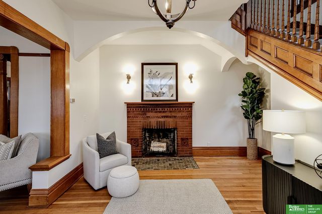 1624 S 32 Avenue, Omaha, NE 68105