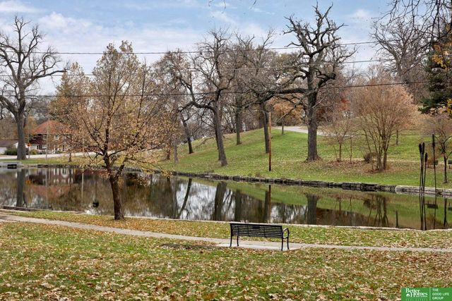 1624 S 32 Avenue, Omaha, NE 68105