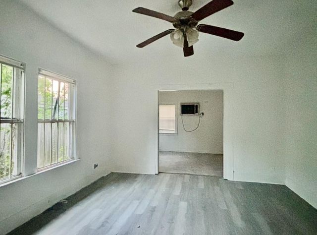 6124 Goforth Street, Houston, TX 77021